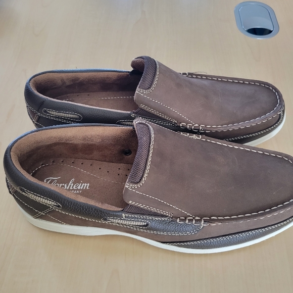 Mens Florsheim Shoes 10M  Slip Resistant - Picture 4 of 5